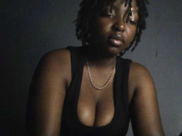 Sexymarie live cam on BongaCams