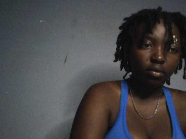Sexymarie live cam on BongaCams