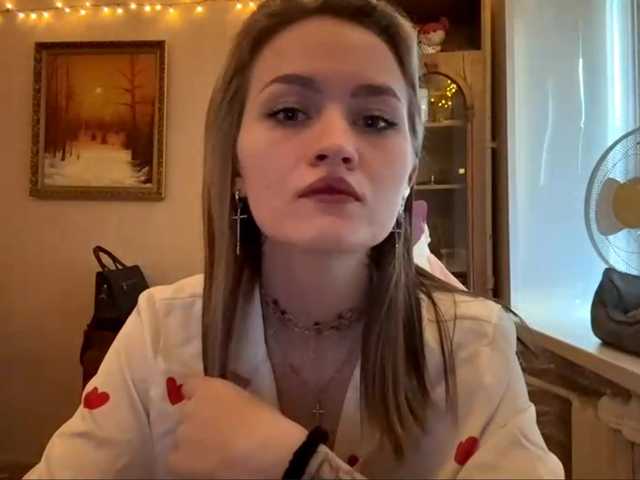 LanoraPomar live cam on BongaCams