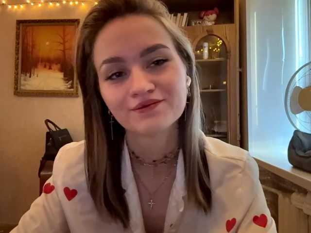 LanoraPomar live cam on BongaCams