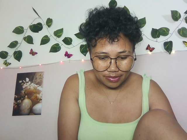 Maluna1 live cam preview