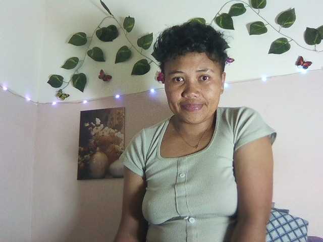 Maluna1 live cam