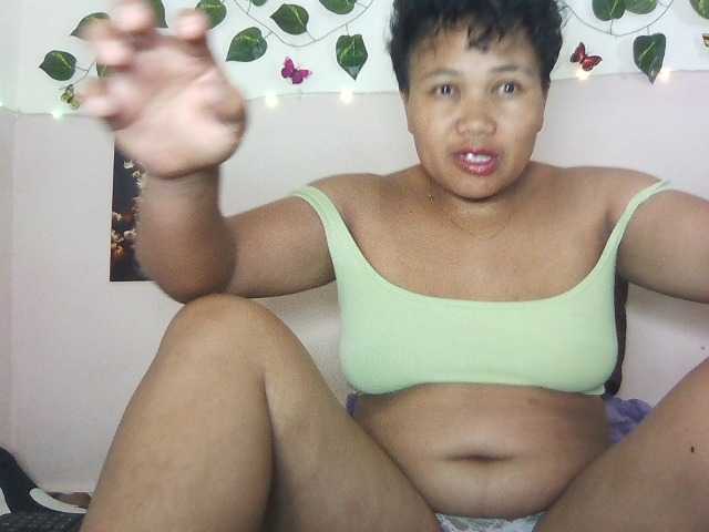 Maluna1 live cam on BongaCams