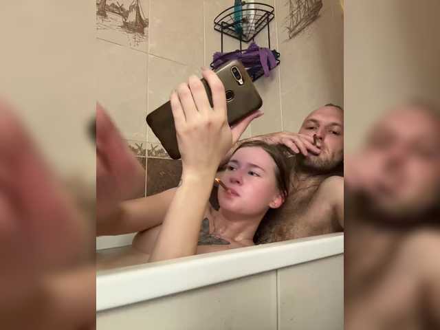Vse-vkusno77 live cam on BongaCams
