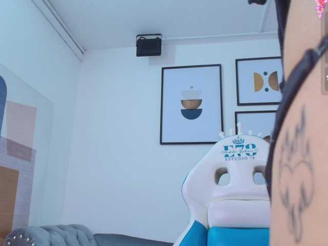 Redmoon-T18 live cam preview