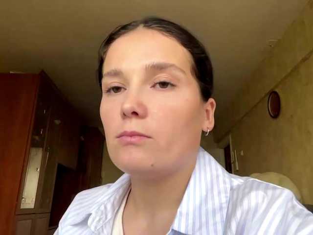 LinetteCutburth live cam on BongaCams