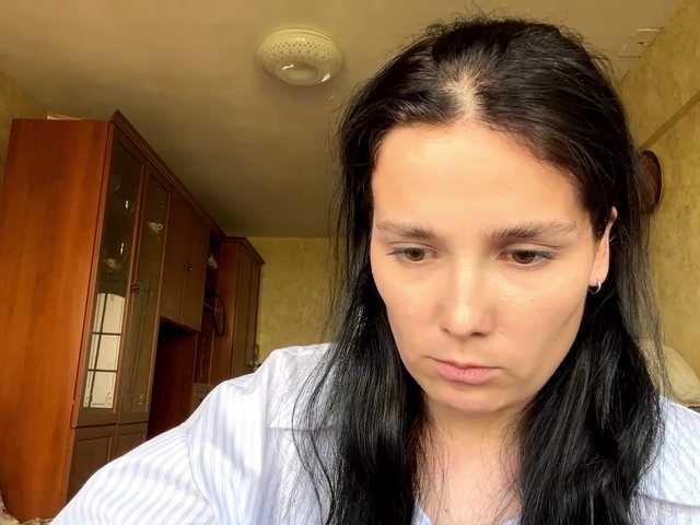 LinetteCutburth live cam on BongaCams