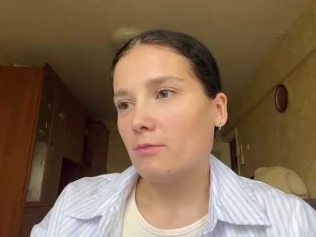 LinetteCutburth live cam on BongaCams