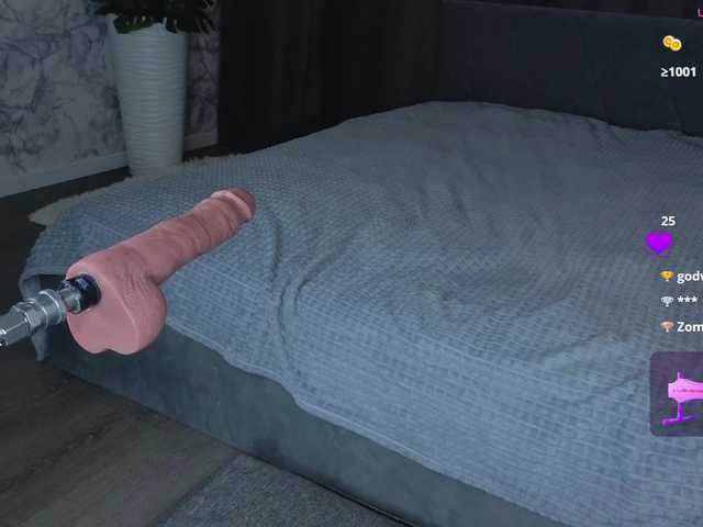 BirdOfDebauChery live cam preview