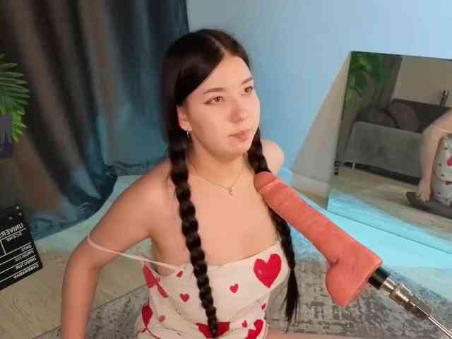 Model: BirdOfDebauChery
