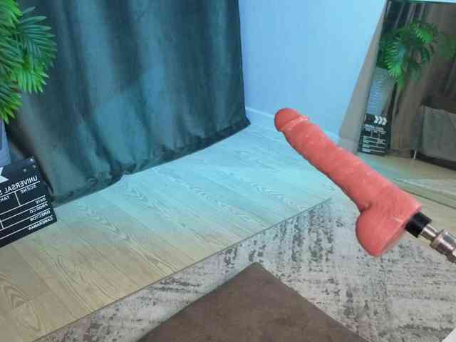 Model: BirdOfDebauChery