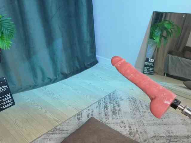 Model: BirdOfDebauChery
