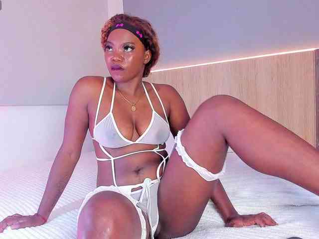 chanellmonroe webcam
