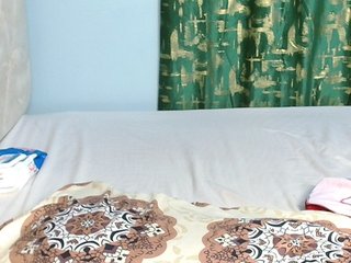 Pretty2000 Porn Show