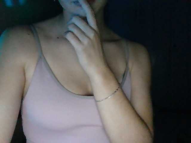 Violetta101 live cam on BongaCams