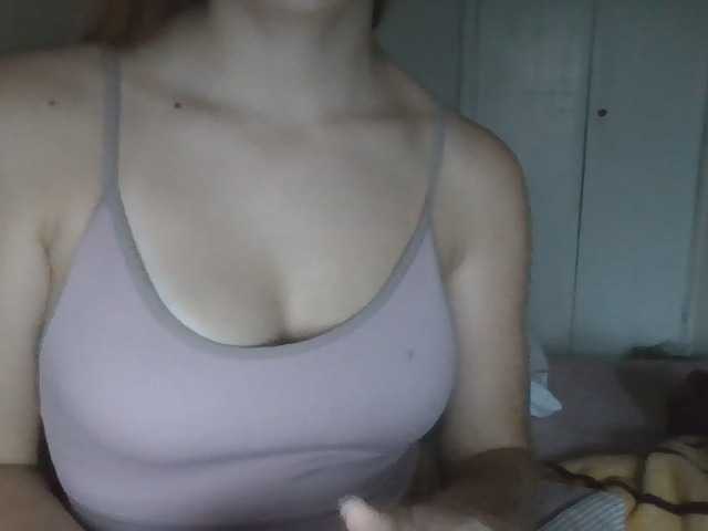 Violetta101 live cam on BongaCams