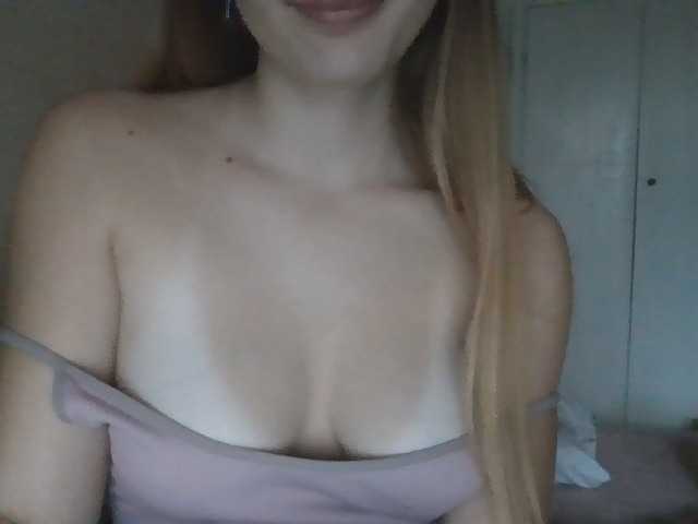 Violetta101 live cam preview