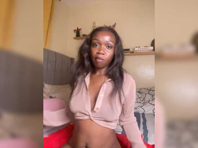 cherryblissb live cam on BongaCams