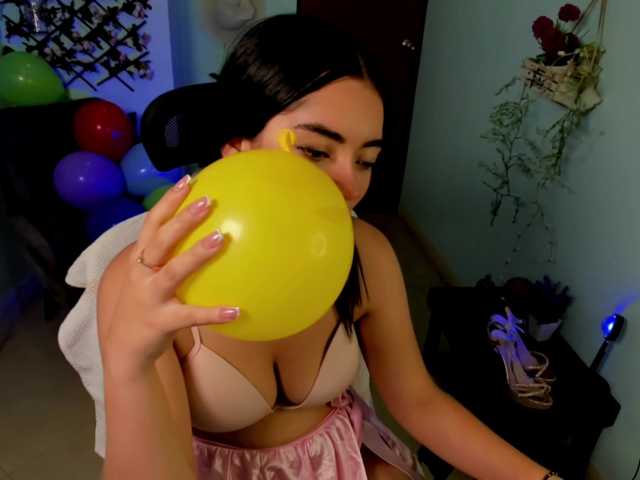 linda-cute1 live cam on BongaCams