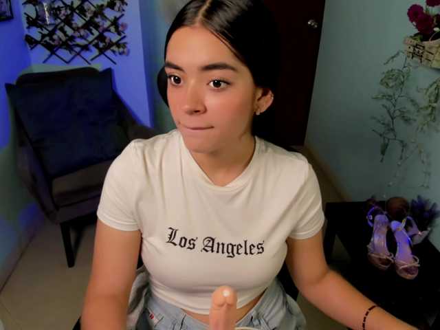 linda-cute1 live cam on BongaCams