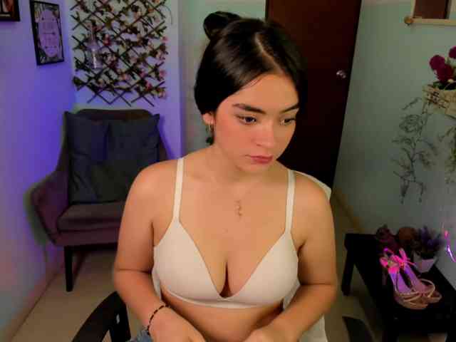 linda-cute1 webcam