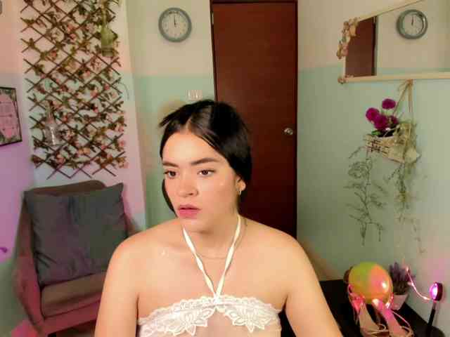 linda-cute1 webcam