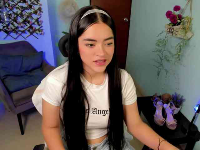 linda-cute1 webcam