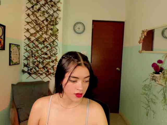 linda-cute1 webcam