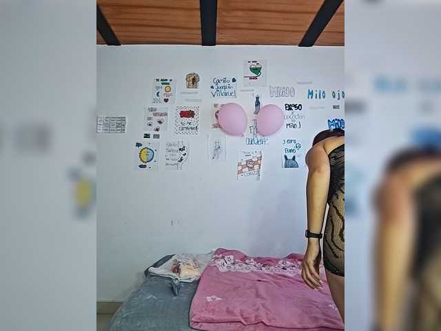 RossiSexy live cam on BongaCams