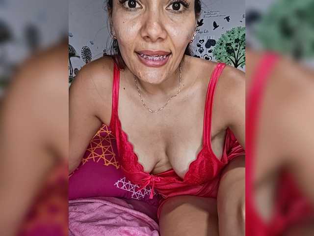 RossiSexy live cam on BongaCams