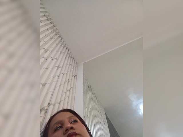 AprilJune live cam on BongaCams