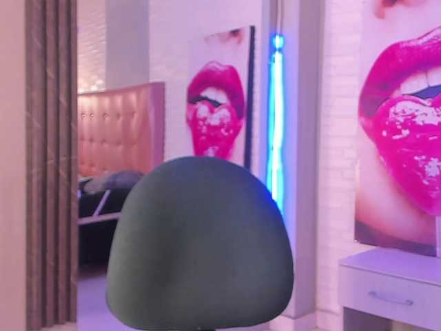 miaawills live cam on BongaCams