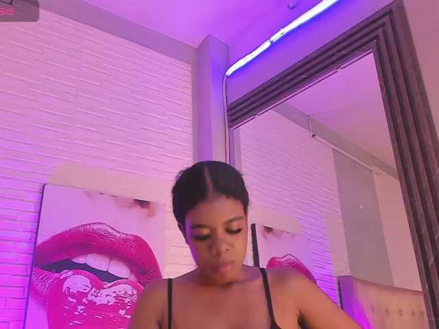 miaawills live cam on BongaCams