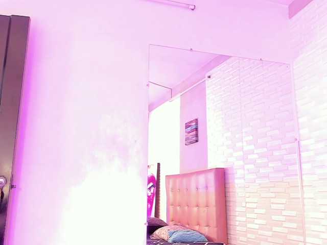miaawills live cam on BongaCams