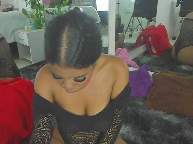 miaawills live cam on BongaCams