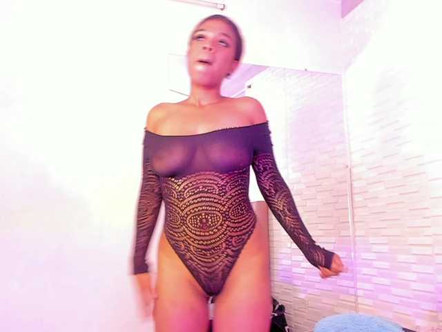 miaawills live cam on BongaCams