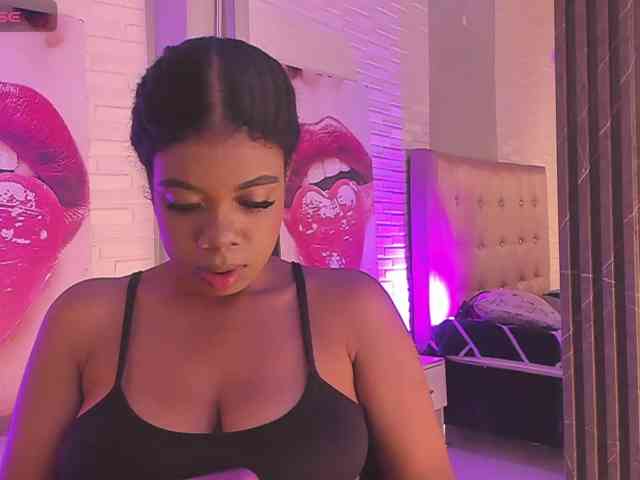 miaawills webcam