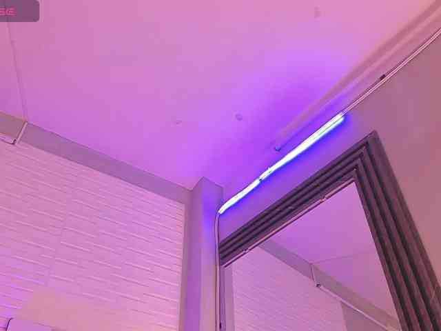 miaawills webcam