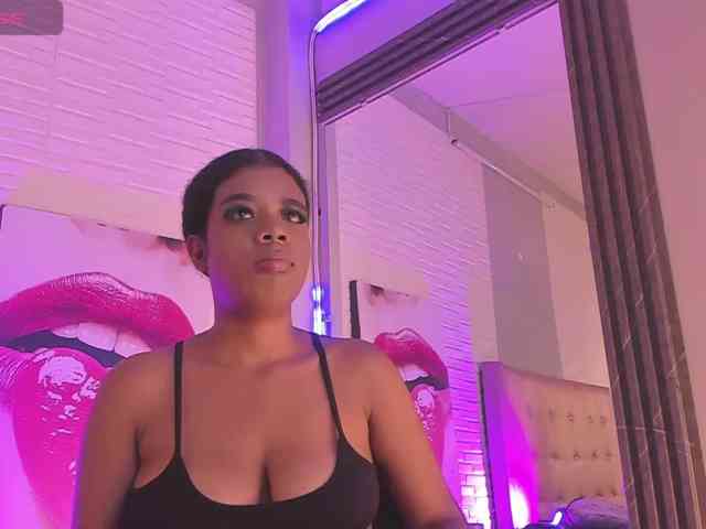 miaawills webcam