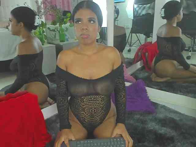 miaawills webcam