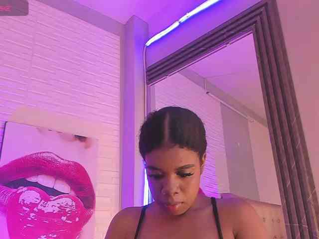miaawills webcam