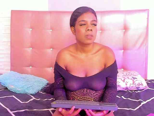 miaawills webcam