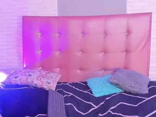 miaawills webcam