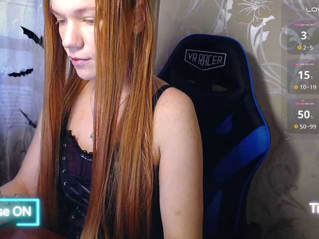 le modèle Lilith_Secret est en webcam porno dans un show sur le site bongacams, il possède les tags suivants: White/Caucasian,Redhead,Shaved