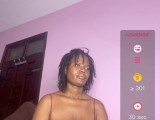 Keylinda75's Live Webcam