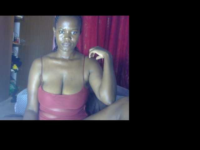 Keylinda75 webcam