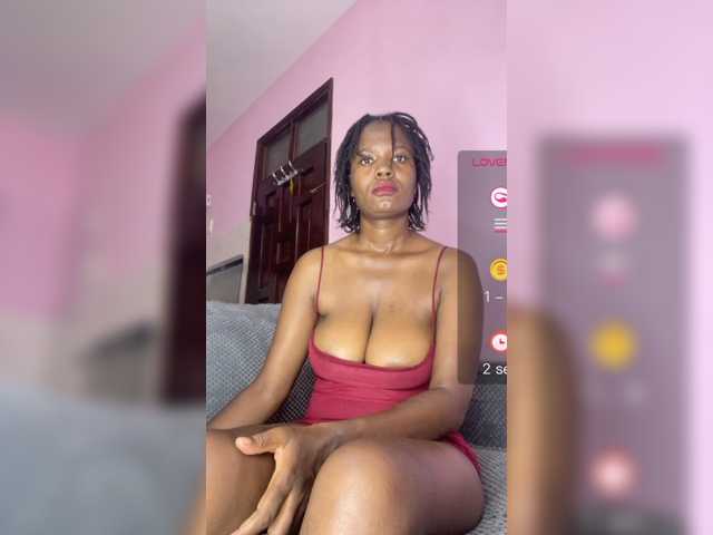 Keylinda75 live cam on BongaCams