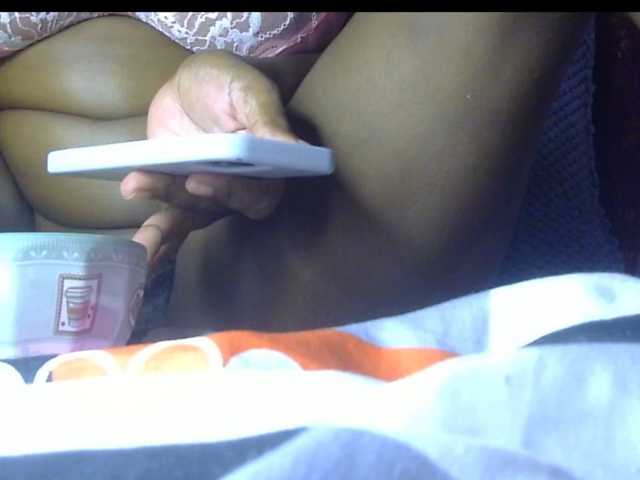 Keylinda75 in webcam