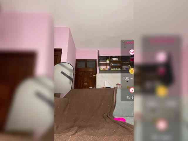 Keylinda75 webcam