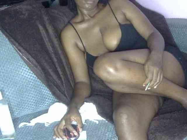 Keylinda75 webcam